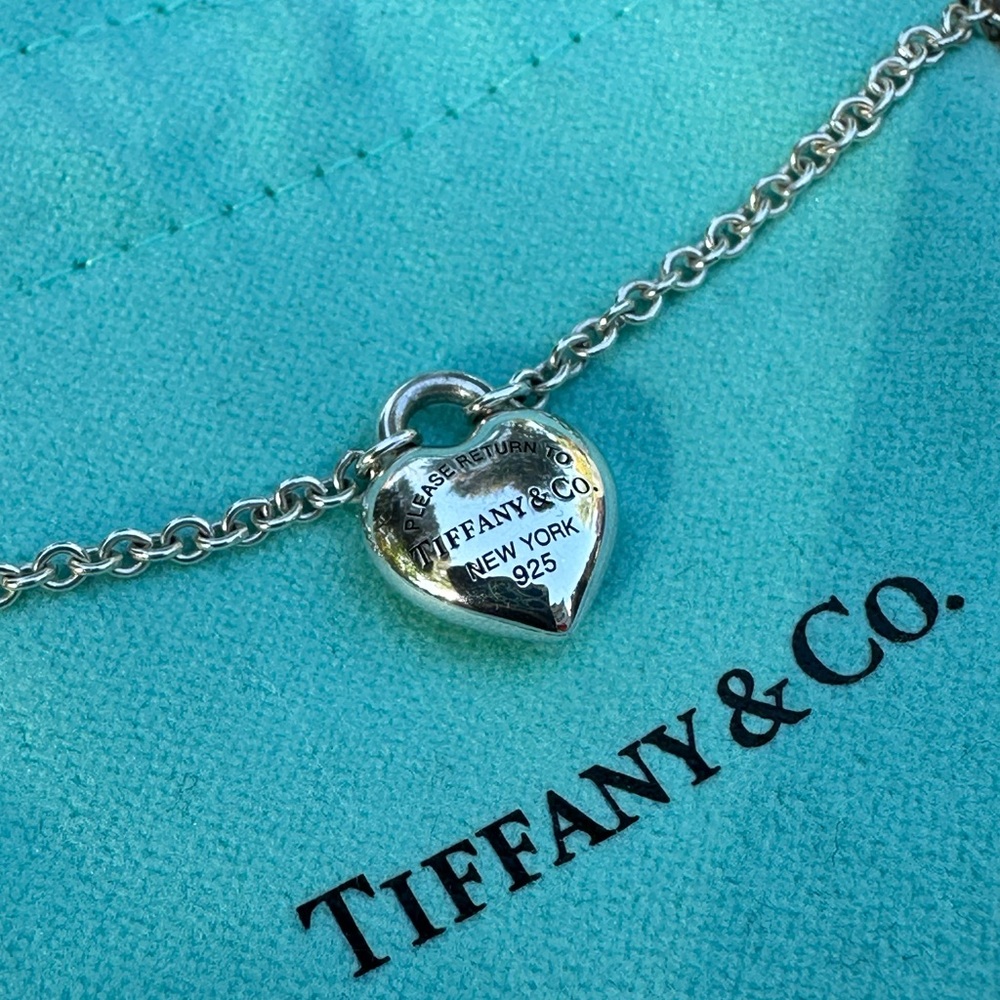 Tiffany & Co. Sterling Silver Return to Tiffany Full Heart Bracelet Sz Small